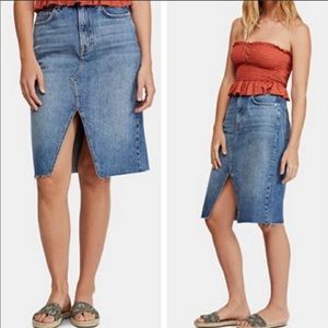 Free people denim knee length skirt 1222
